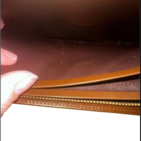 Yves Saint Laurent Tan Leather Wallet with Gold Clasp with marks and scratches. - Picture 9 of 12